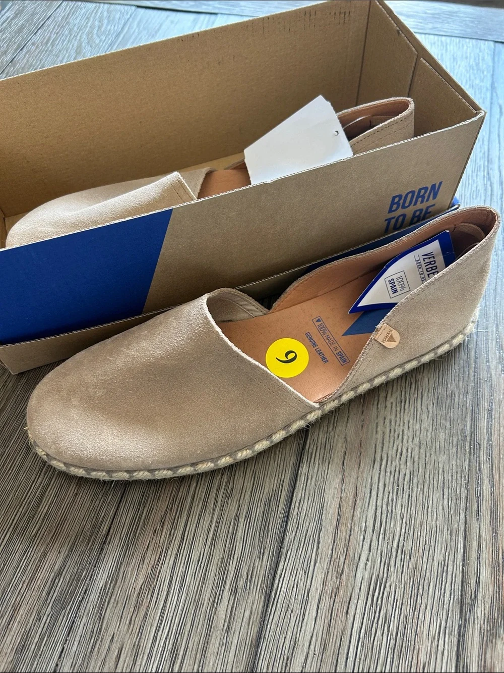 NWT Carmen verbenas espadrilles